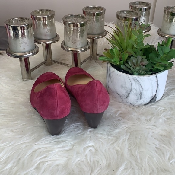 Cole Haan Women’s Marit Wedge pink/purple suede wedge pumps size 8.5 - Picture 5 of 12